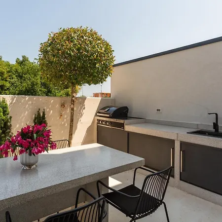 House With A Parking Space Basanija, Umag - 27266 * 萨武德里亚